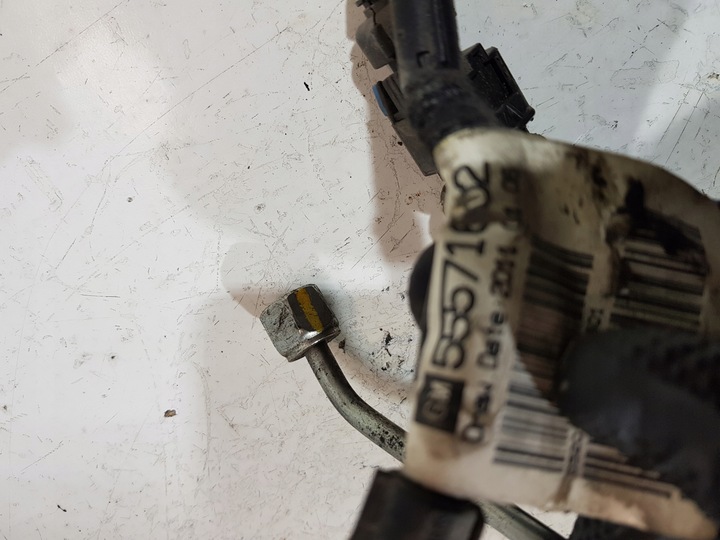 фото №6, Планка впрыскивающий 55490702 opel zafira c astra k 1.6 cdti