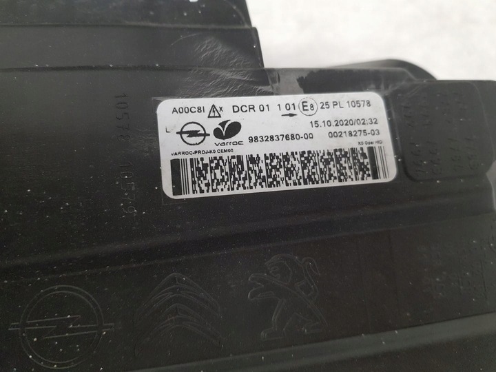 фото №13, Opel vivaro c zafira d life лампа proace space tourer лампы правая левая