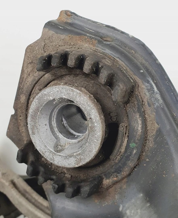 фото №9, Подвешивание задние балка ось зад mercedes w204