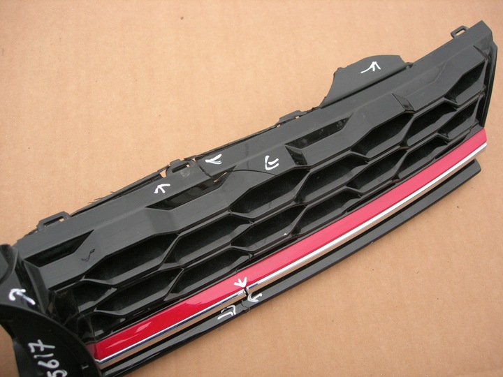 фото №6, Решётка радиатора решётка vw golf vii gti 5g0853653s варшава