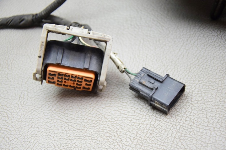 фото №11, Коробка запобіжників kia optima 1898009400 1.7l дизель 104kw 2016