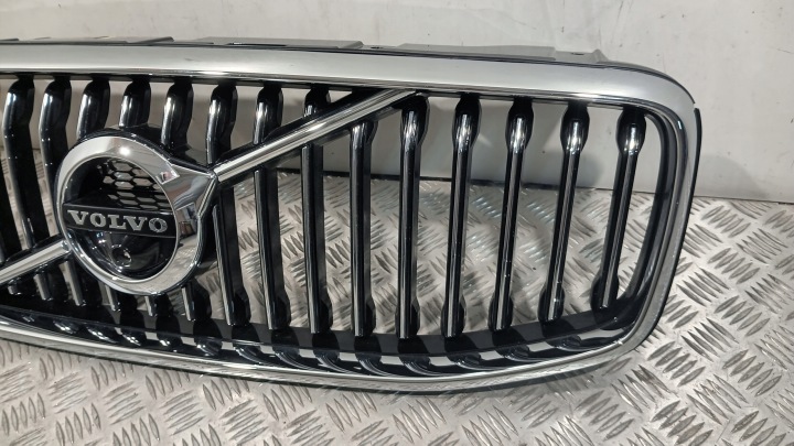 фото №8, Решітка решітка радіатора volvo xc60 ii 17-21 31457465 31479498 31457608 оригінал гарна