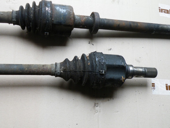 фото №10, Opel movano a i 1 рестайлінг 2.5 dci d піввісь права перед передня довга