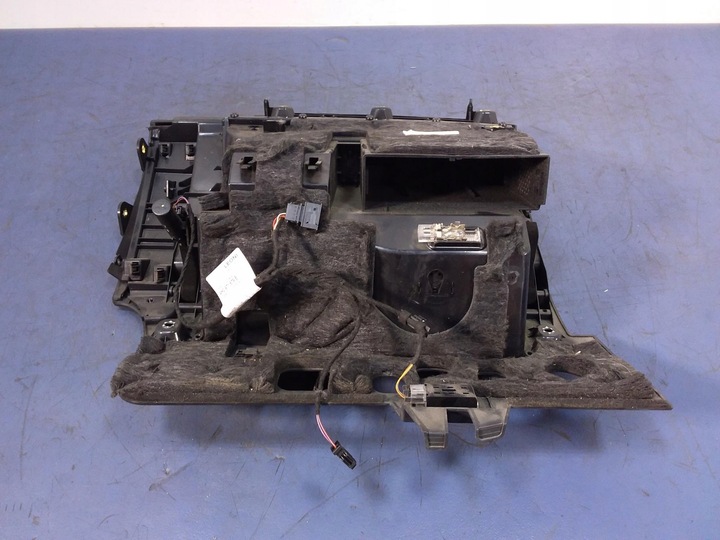 фото №10, Audi a8 s8 d4 4h бардачок пассажира eu 4h1857096