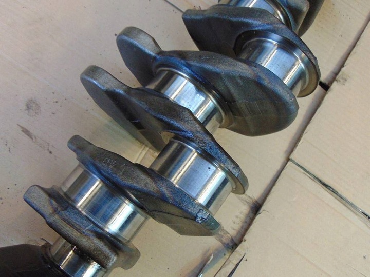 фото №8, Mercedes 1824 econic 6.4 98 śmieciarka wał колінчастий