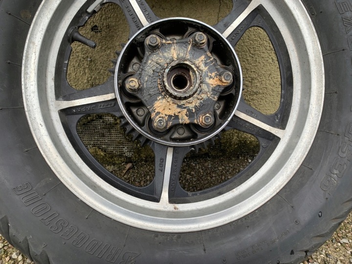 фото №9, Honda vf magna 700 диск зад mt 2.50 x 18
