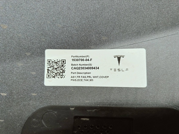 фото №16, Tesla модель 3 m3 5yj3 17-23 бампер перед передний bez pdc 1530700-04-f