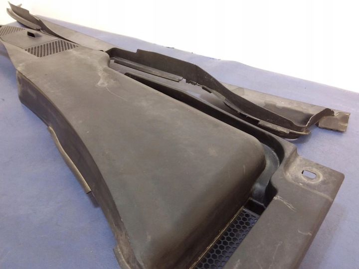 фото №5, Audi a4 b8 панель під лобовим склом верхній 8k1819447