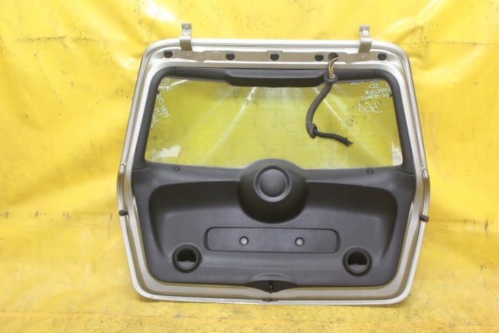 фото №8, Кришка зад багажника mini one r56 sparkling срібний металік a60 3d