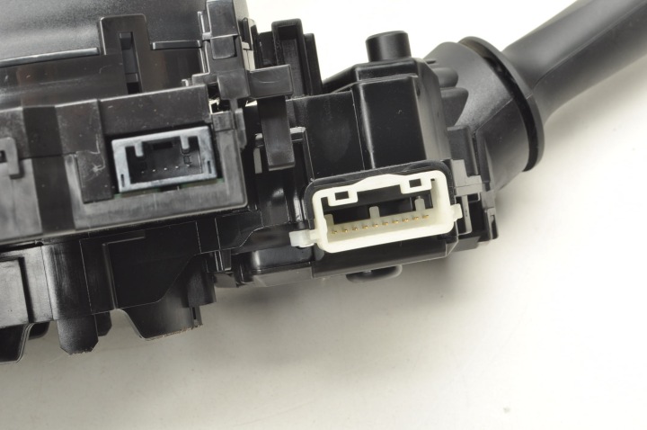 фото №8, Toyota prius iv переключатель комбинированный 47151-75j980 26450-36d133