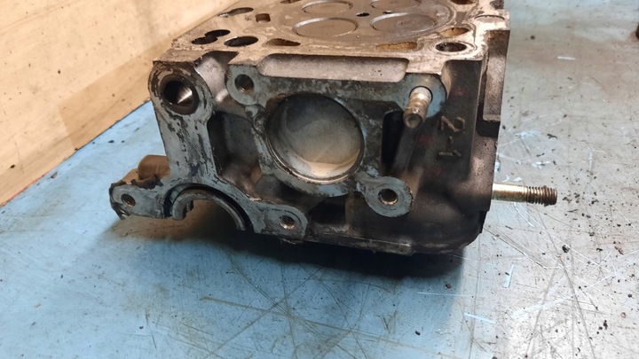 фото №7, Головка двигуна rf3f 2-1 mazda 323 626 2.0 ditd