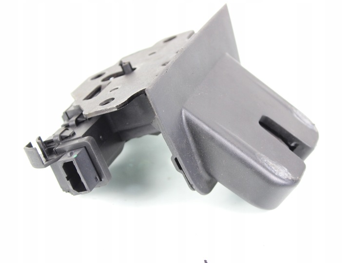 фото №1, Замок крышки задней sportback 8p0823509d audi a3 8p 2005r