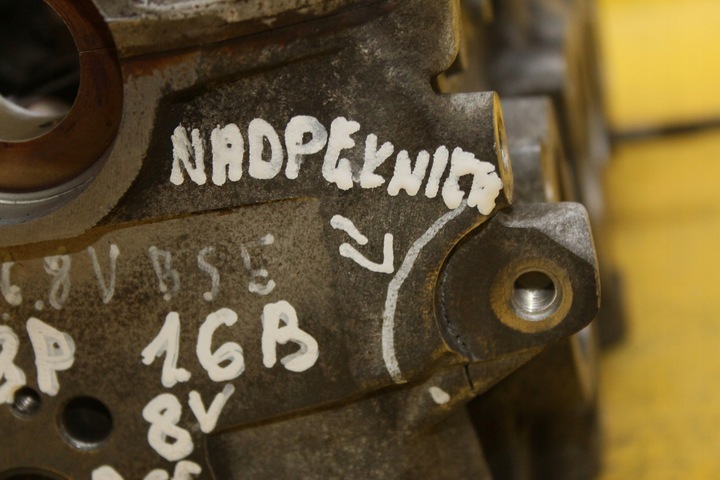 фото №12, Головка audi a3 8p vw golf v vi skoda seat leon 1.6 b bse 06b103373t