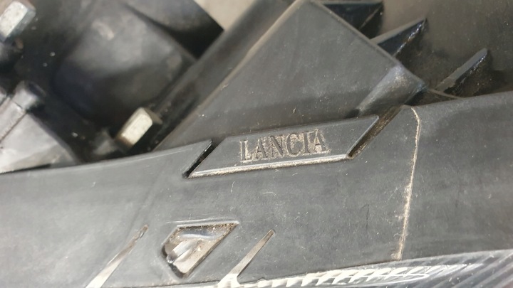 фото №10, Lancia delta iii 3 фара передня ліва європа org
