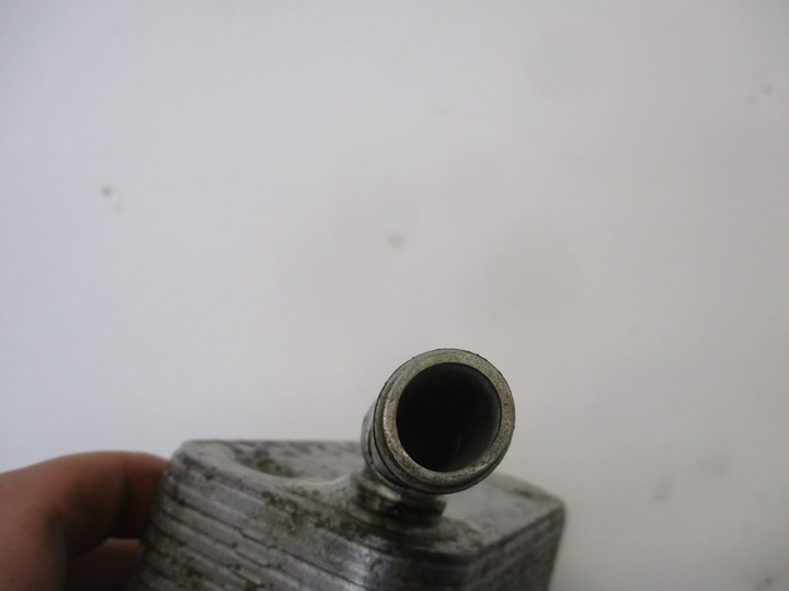 фото №6, Радиатор масла audi a4 b7 2.0 tfsi