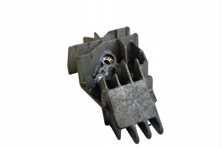 фото №9, Правая кронштейн двигателя renault grand scénic ii jm0/1_ 8200771226 1.5l дизель