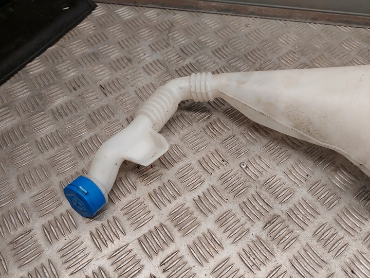 фото №5, Tesla модель s 100540000b рідини do склоомивача