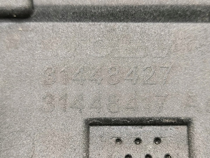 фото №10, Volvo xc90 2016 левая сторона планка дверь передних