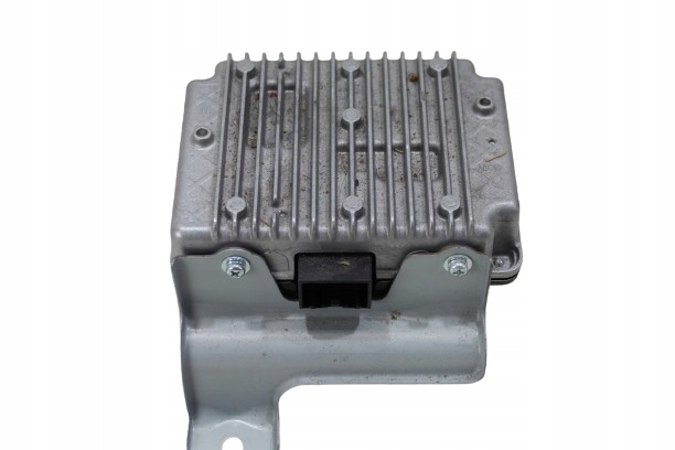 фото №11, Chrysler pacifica 17- преобразователь напряжения модуль 56029814aa