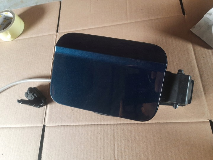 фото №5, Skoda karoq крышка заливка топлива амортизатор kpl.