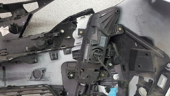 фото №9, Peugeot 3008 ii 5008 ii рестайлинг 2020 - бампер перед 3043