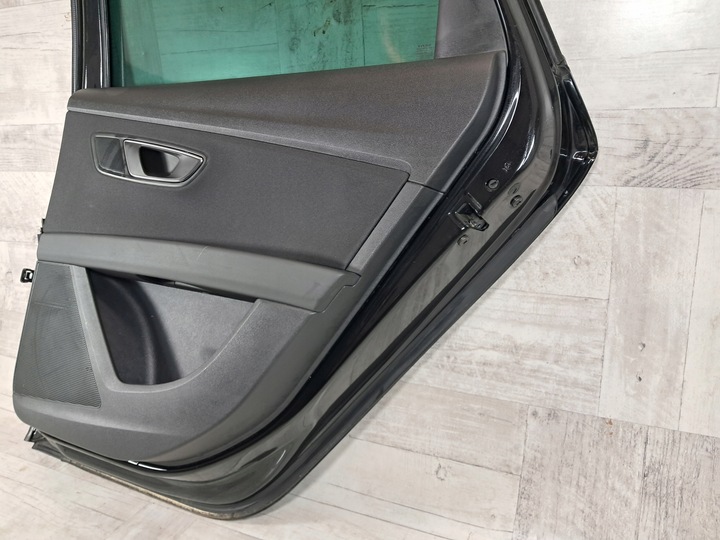 фото №15, Seat leon iii 5f двері праві зад задні комплектні універсал 2016 ly9t