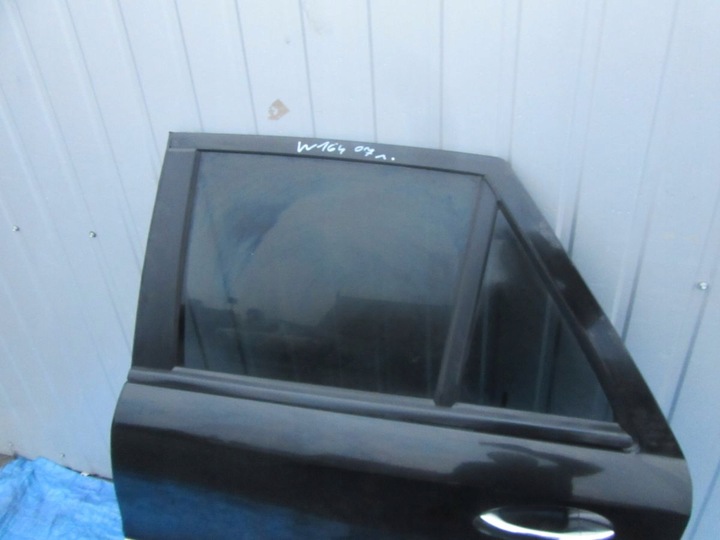 фото №3, Mercedes ml w164 2007 дверь правые левая зад
