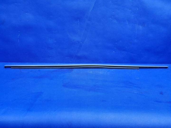 фото №7, Audi q7 / sq7 планка накладка передній правої скла оригінал 4m0853284