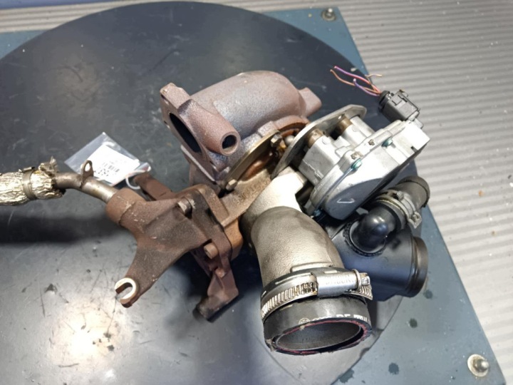 фото №5, Audi a6 c6 3.0 tdi турбина asb