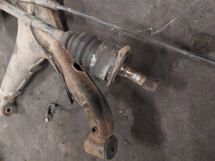 фото №2, Рычаг ступица полуось правые зад vito w639 6393521304