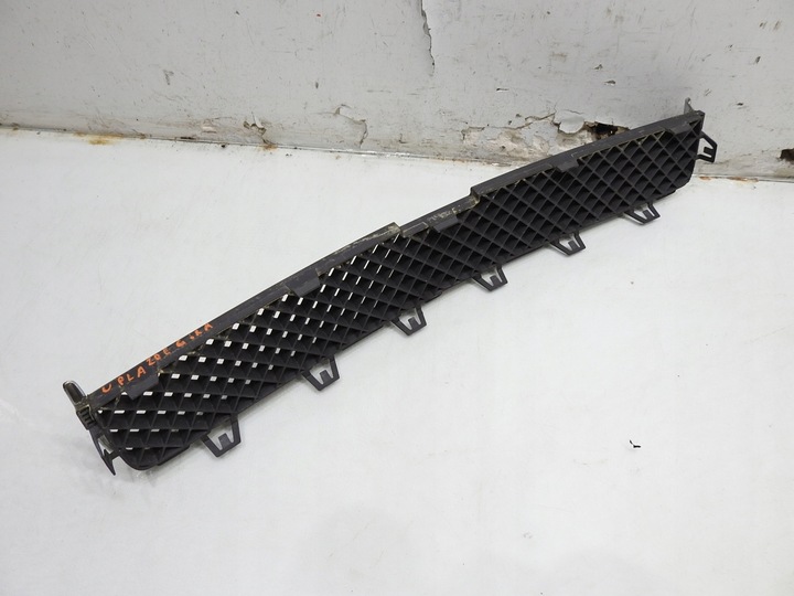 фото №7, Решётка бампера верхняя chevrolet uplander 25000491