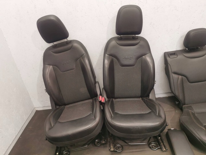 фото №10, Jeep compass ii mp средство сиденья диван обшивки полукожа beats