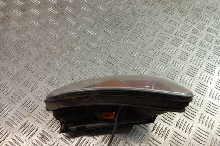 фото №8, Фара правая задняя mini cooper r50, r53 89023373 1.6l бензин 2003