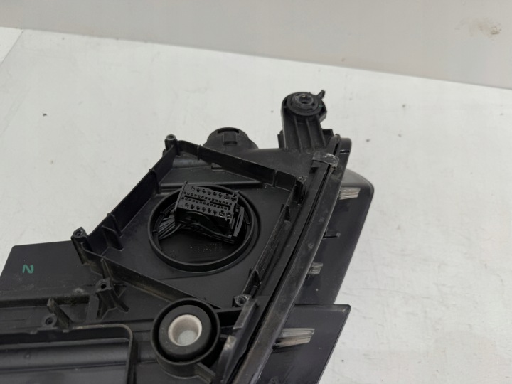 фото №10, Audi a4 b9 8w0 полный led 15-19 фара левая перед передняя 8w0941033