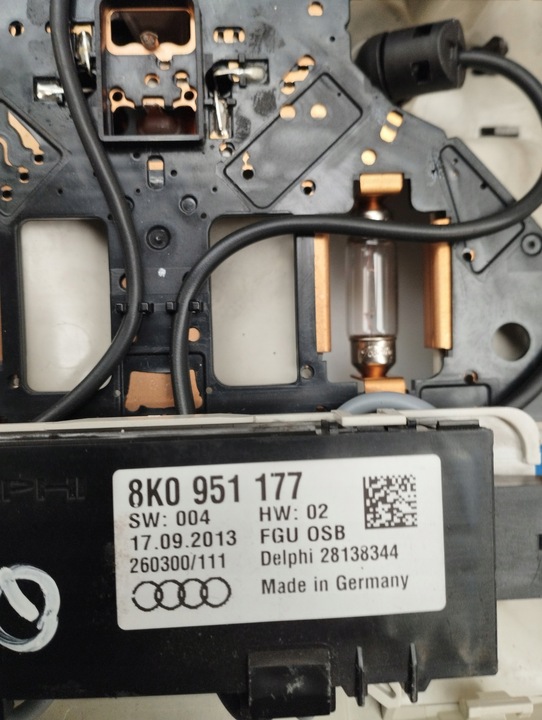 фото №11, Audi a4 b8 a5 q5 світло стеля панель люк 8t0947135bk