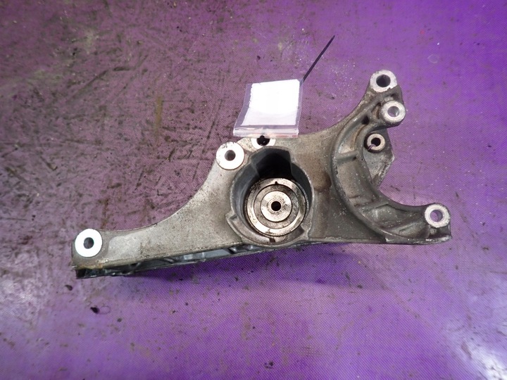 фото №1, Vw golf iv 97-06 лапи генератора 032145169ab