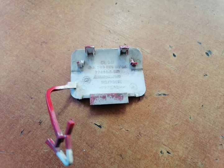 фото №2, Заглушка фаркоп бампера mercedes w203 c купе 586