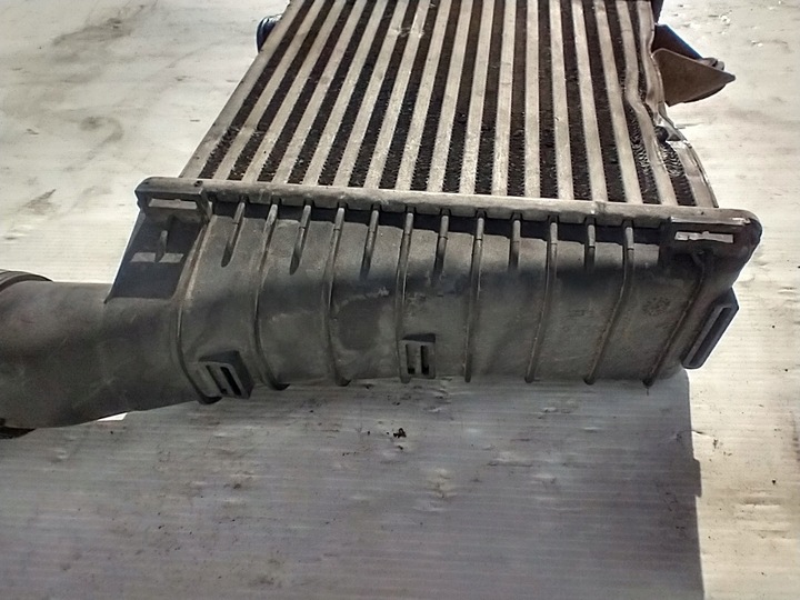 фото №10, Audi a8 d4 4h 4.2 tdi радиаторов интеркулер правая шланг 4h0145806h