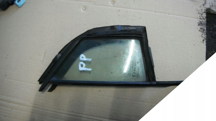 фото №1, Toyota yaris 2 ii 5d 06- скло права передня малий