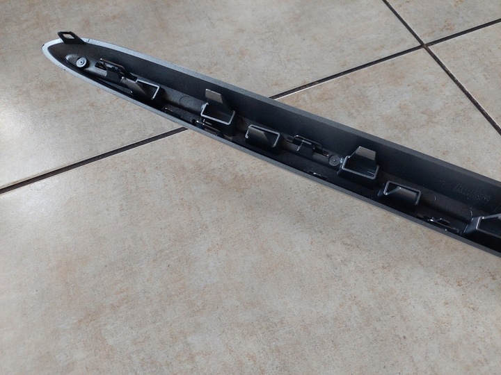 фото №8, Решётка радиатора - накладка решётка - значок - mercedes cla w 118