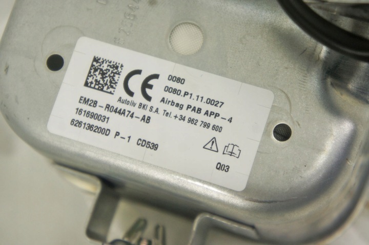фото №7, Tm146 ford edge mk2 ^ подушка  подушка пасажира em2b-r044a74-ab