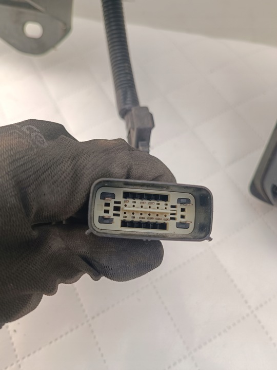 фото №7, Tesla модель y 20- балка фаркоп буксирувальний джгут oris 1514411-98-i hak