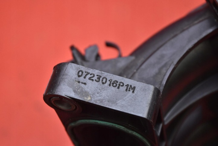 фото №8, Колектор впускний  9802101480 citroen c4 picasso 2 ii 1.2 puretech 130 km 16-18