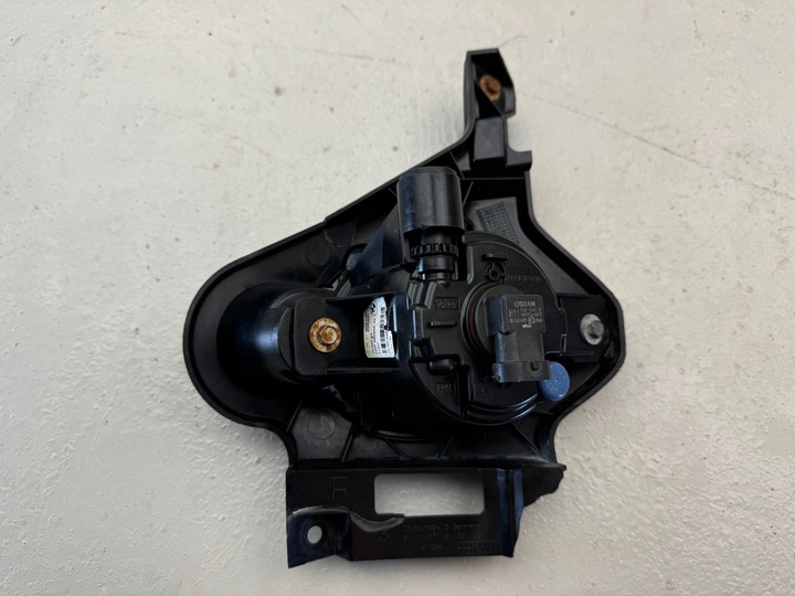 фото №9, Bmw 1 i e87 04-11r тримач рамка галоген праві перед 5111-7118152