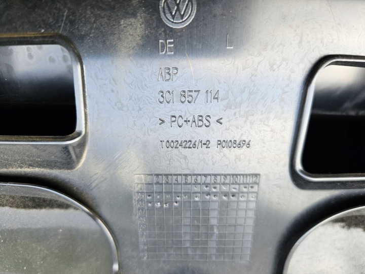 фото №7, Бардачок полка passat b6 2005-2010 3c1857101 3c0857114 3c1857097am