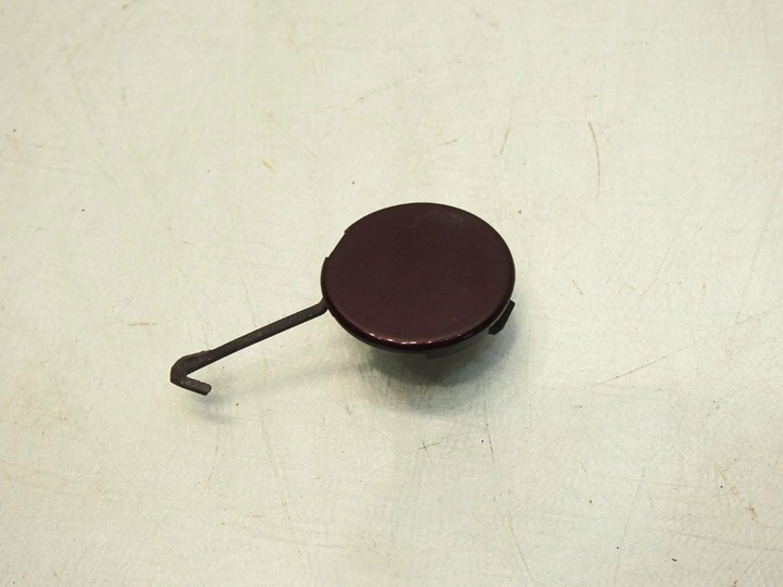 фото №7, Заглушка фаркоп бампера правый зад 3q7 toyota avensis iii t27