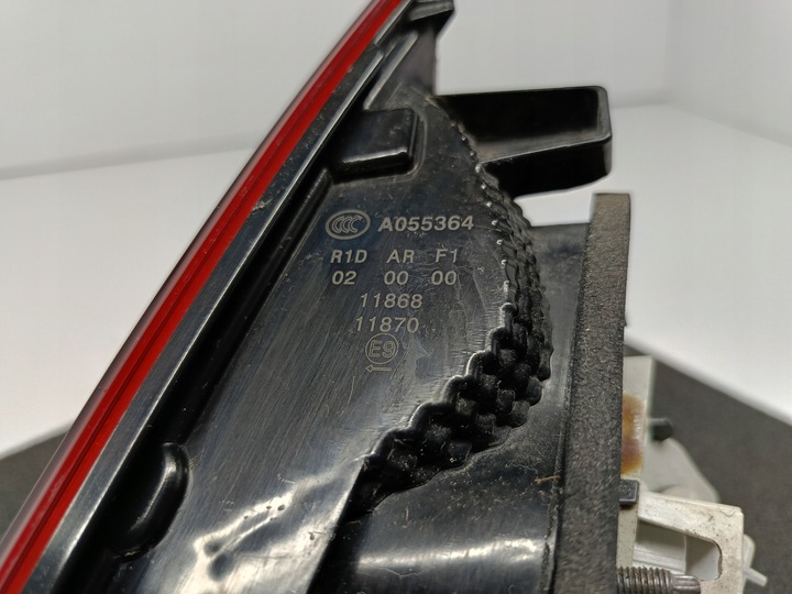 фото №12, Vw touran ii 5ta 15- лампа крышки багажника левый зад 5ta945093d