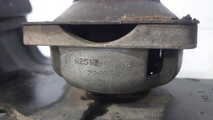 фото №4, Лапи поддержка крепление + подушка коробки коробки передач mercedes ml w164