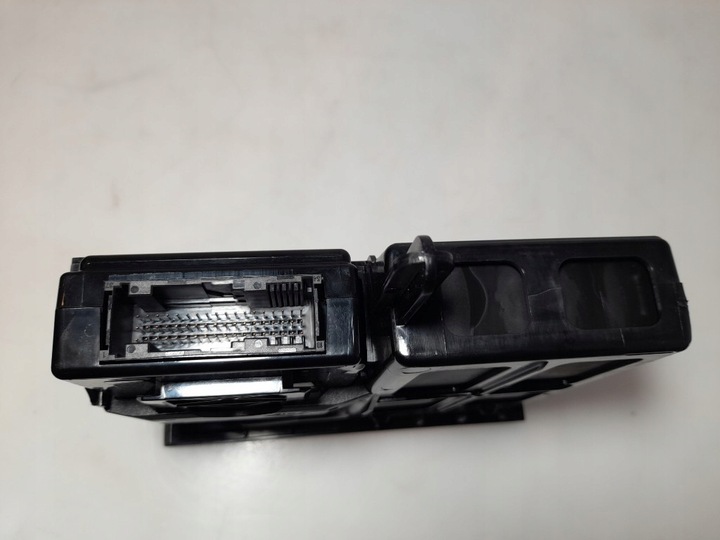 фото №9, Vw tiguan 2015r passat b7 модуль зчитувач інтерфейс мультимедійний 5n0035728q