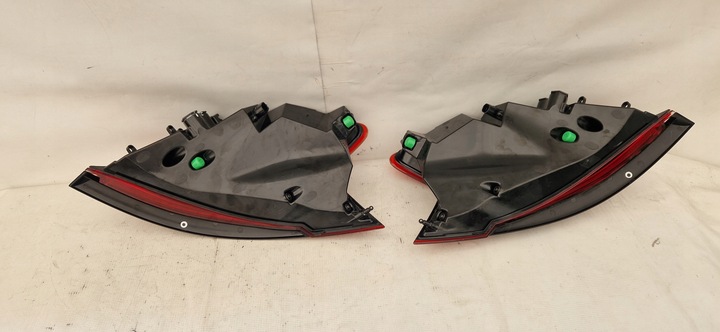 фото №12, Audi e-tron gt 4j лампа задняя левая правая комплект